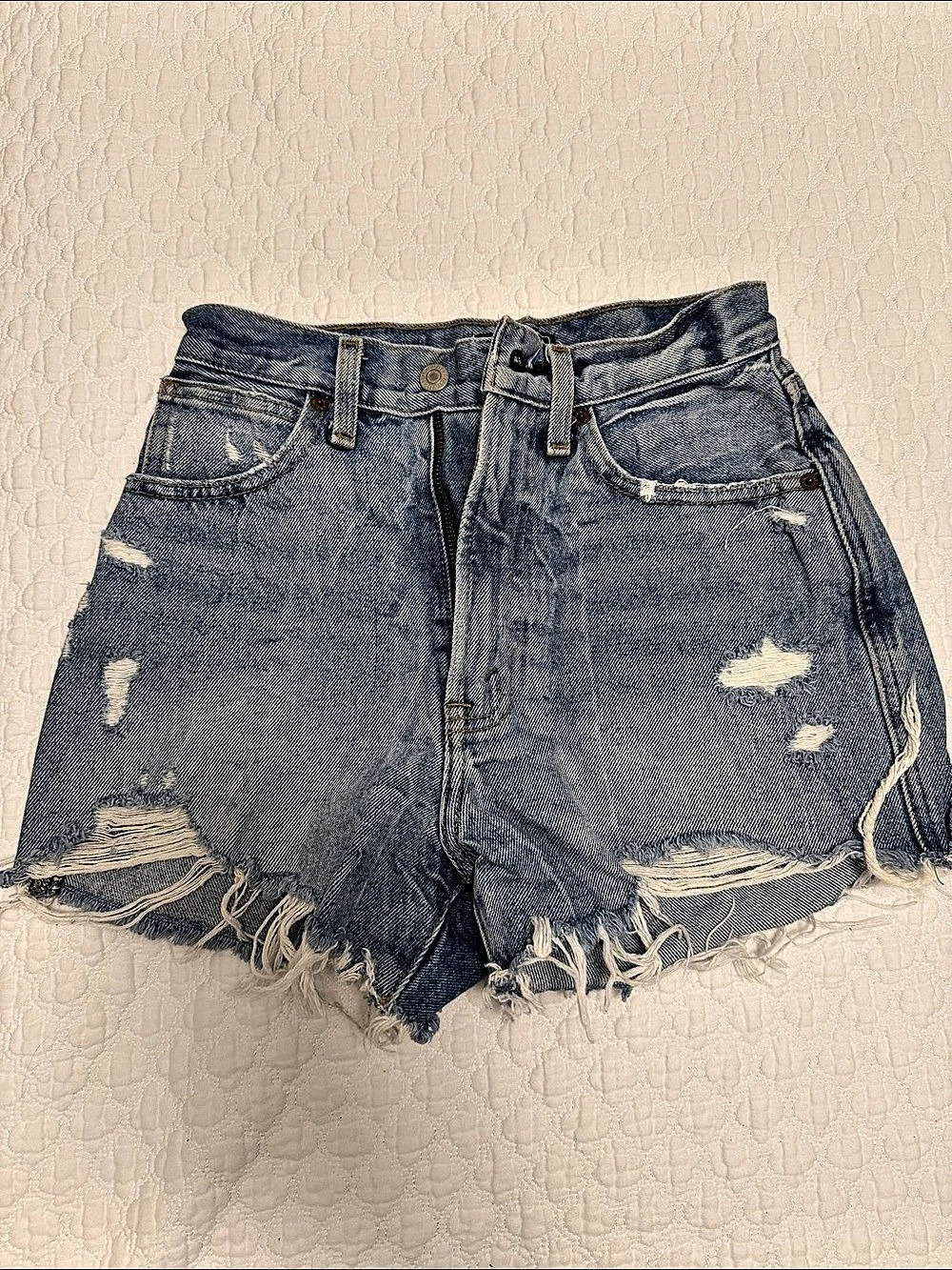 Abercrombie & Fitch Natural Rise Short Distressed Denim Shorts in Blue Size 24